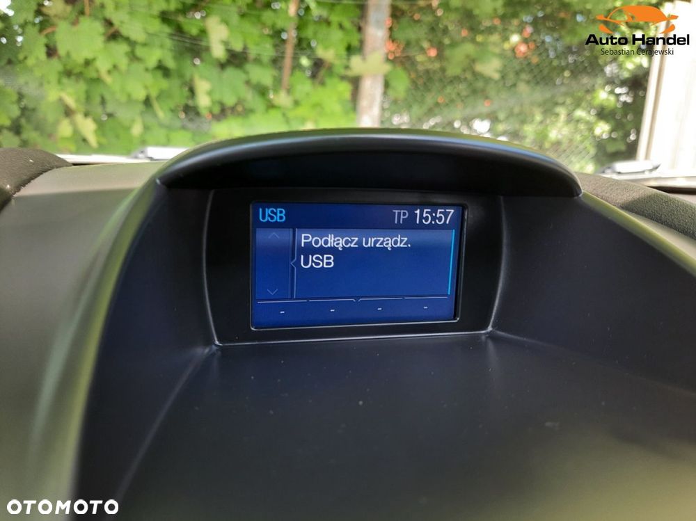 Ford Fiesta 1.0 EcoBoost mHEV Titanium - 24