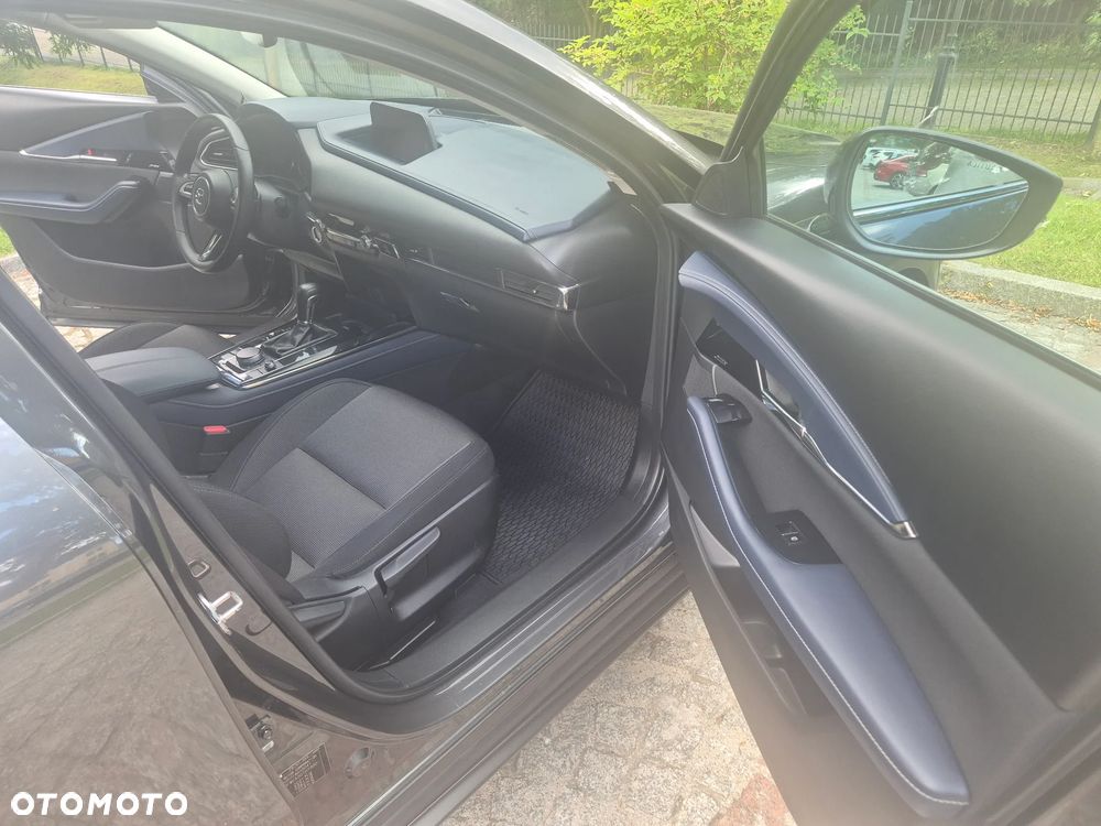 Mazda CX-30 2.0 mHEV Hikari AWD - 8