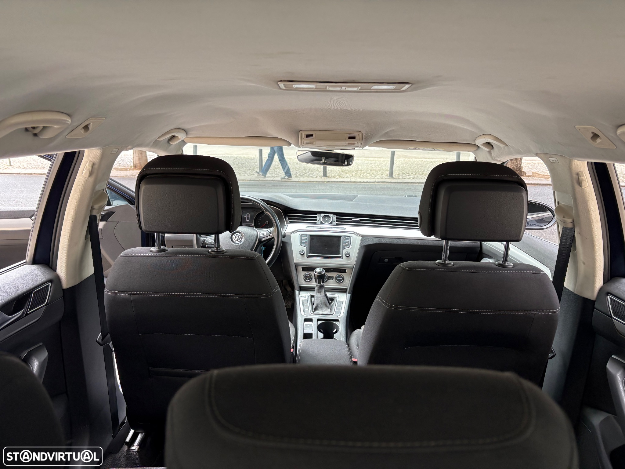 VW Passat Variant 1.6 TDI Confortline - 10