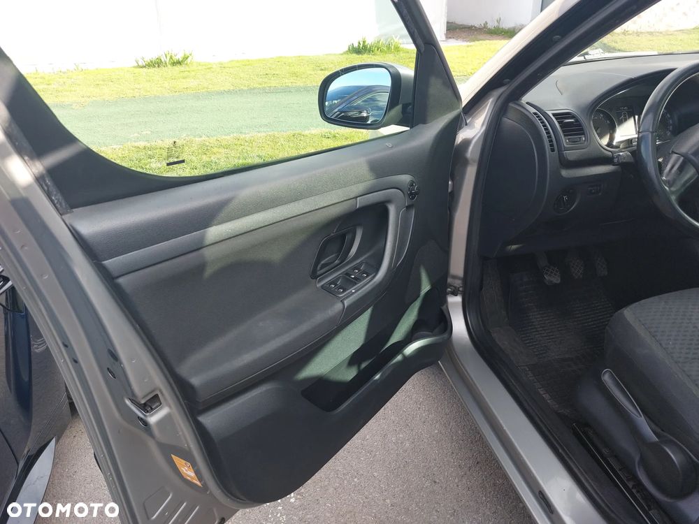 Skoda Roomster 1.4 16V Style - 7