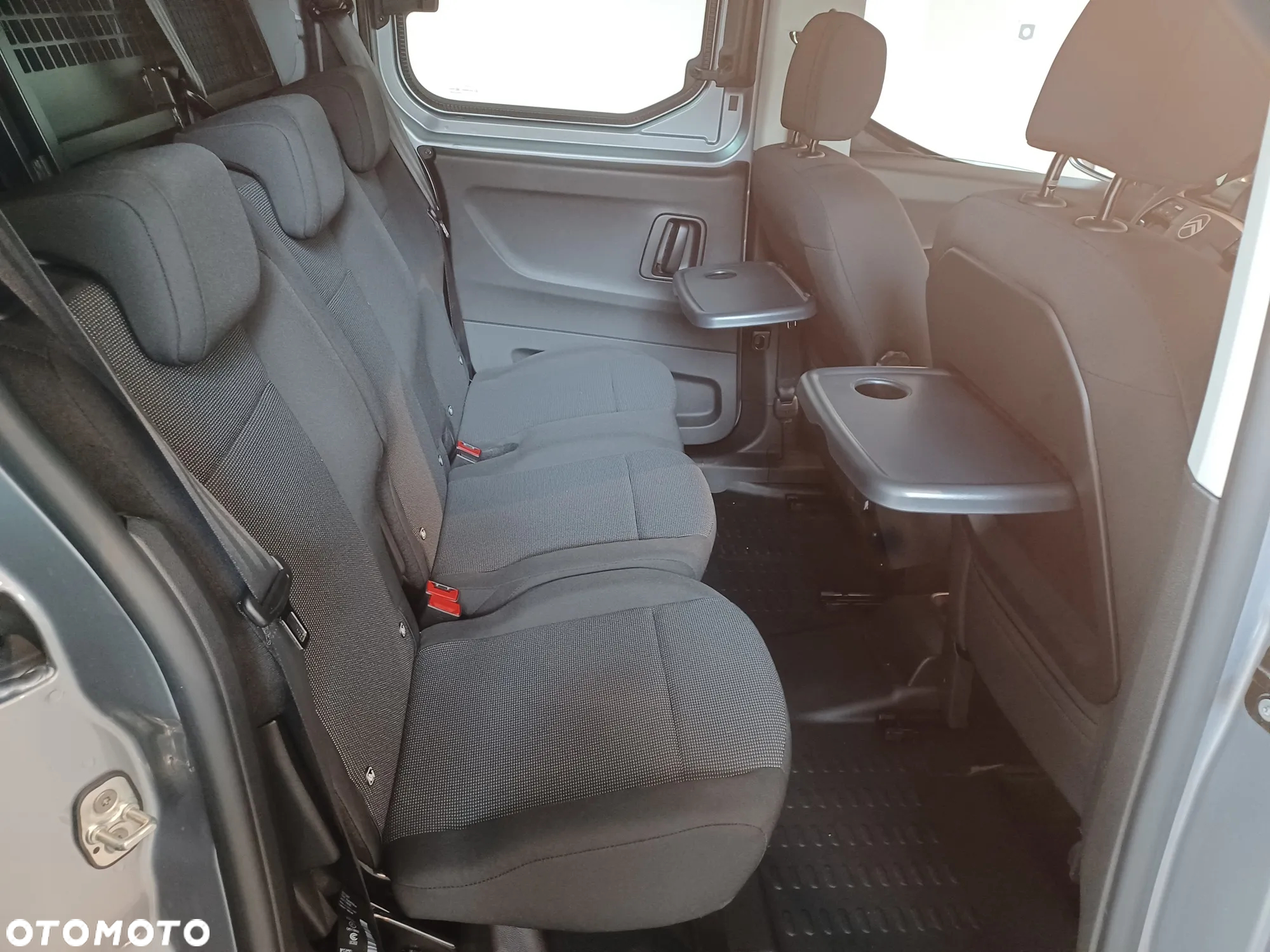 Citroën Berlingo XL 5 osobowy - 16