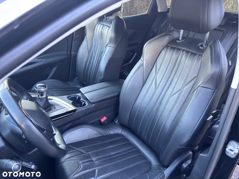 Peugeot 3008 BlueHDi 130 Stop & Start Allure - 11