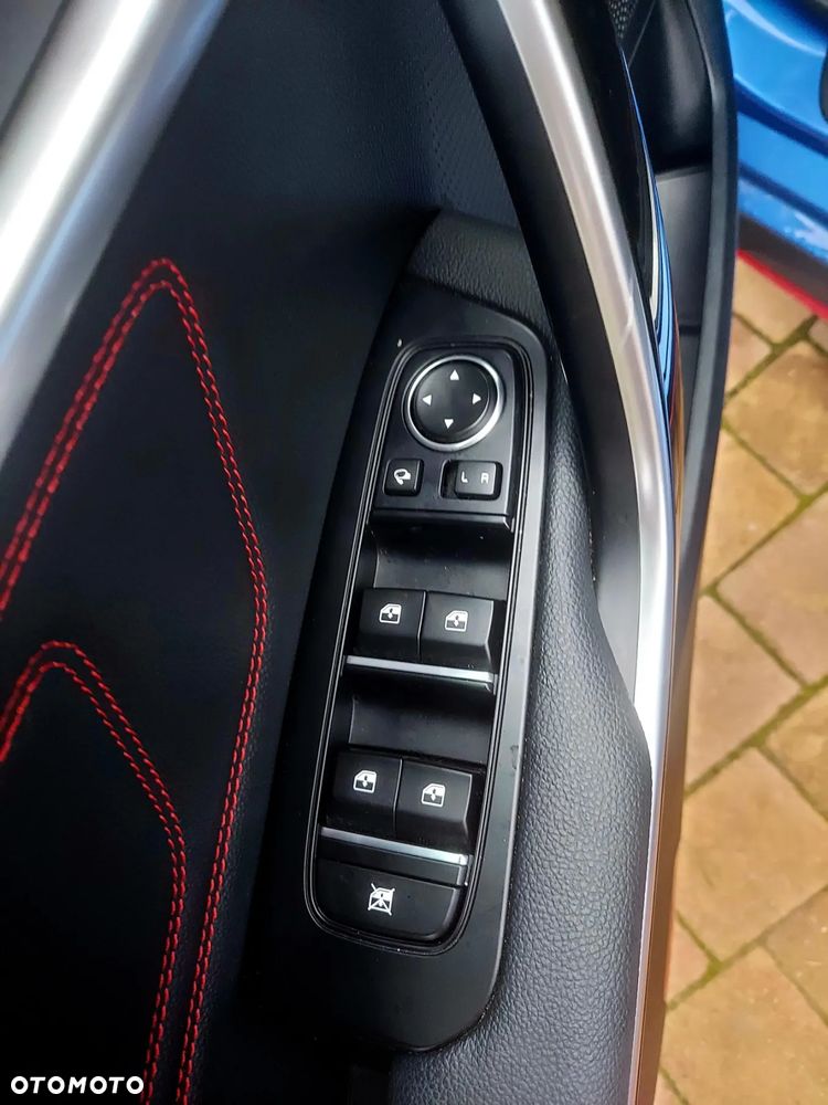 Kia ProCeed 1.6 T-GDI GT DCT - 33