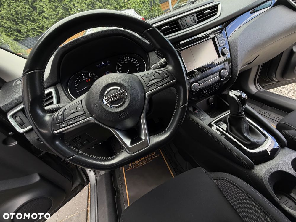 Nissan Qashqai 1.3 DIG-T DCT N-CONNECTA - 29