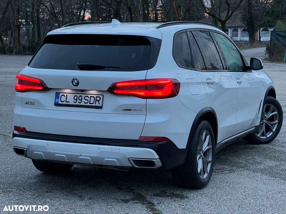 BMW X5 xDrive45e - 12