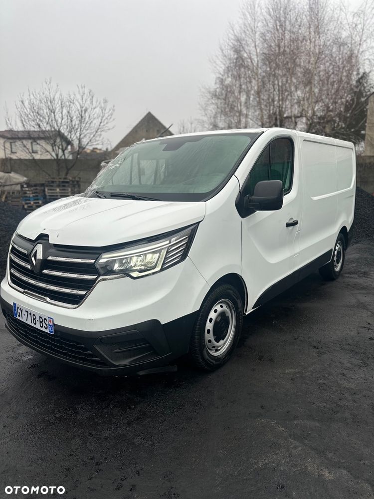 Renault Trafic - 1