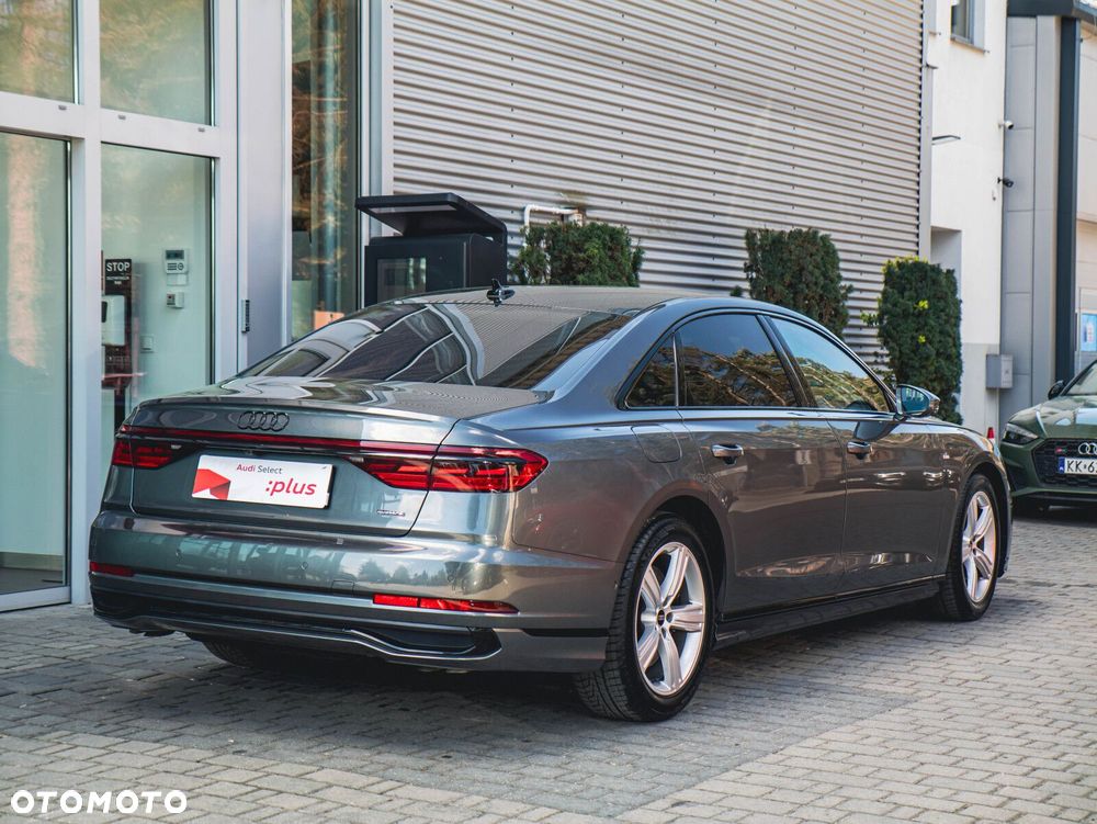 Audi A8 - 14
