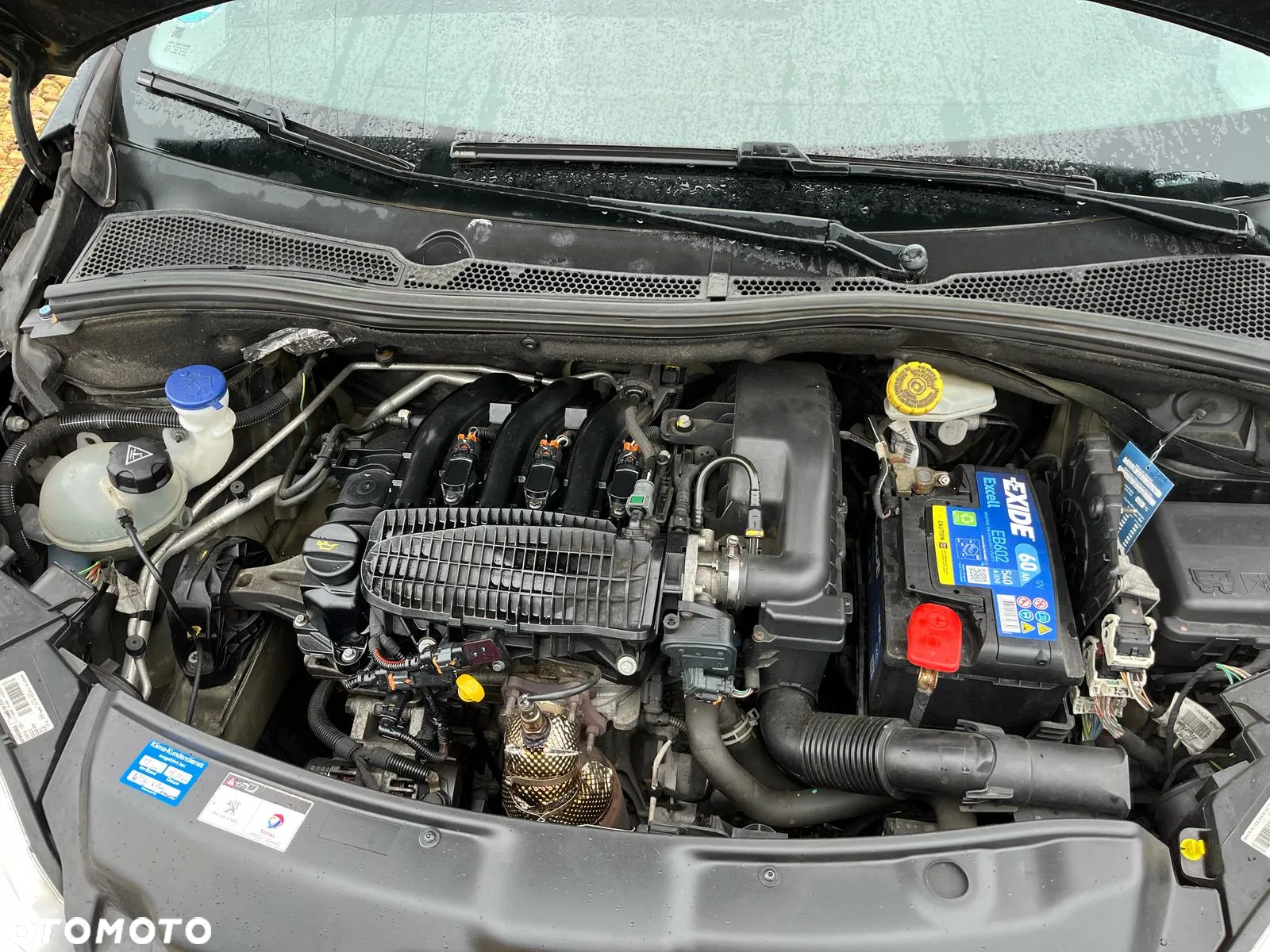 Peugeot 208 - 10