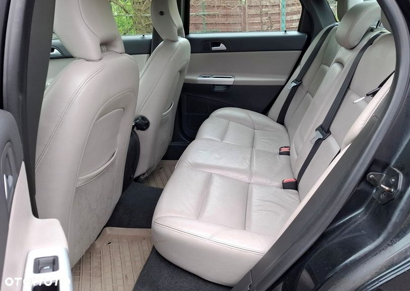 Volvo S40 2.0 Summum Euro5 - 8