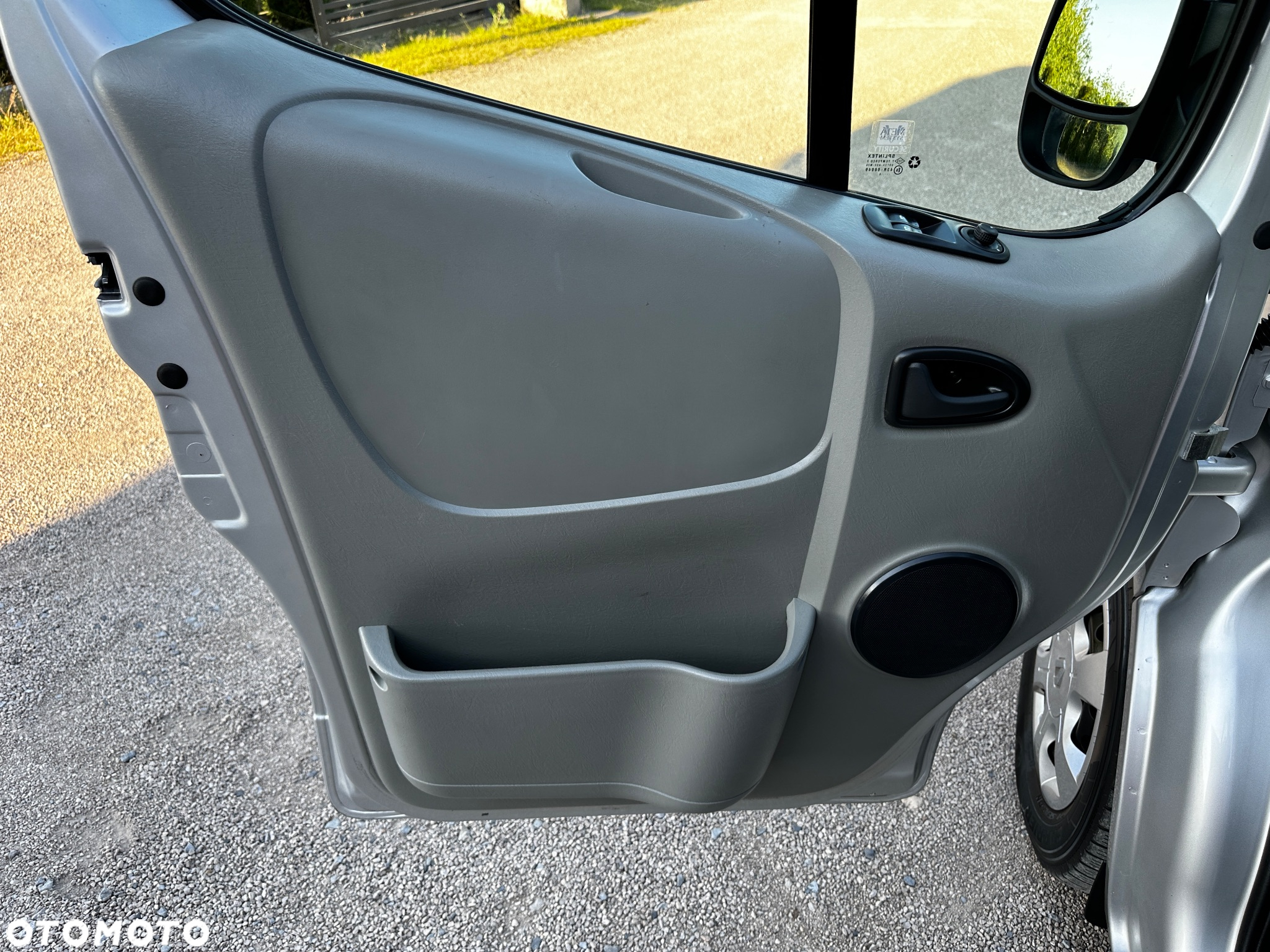 Renault Trafic - 22