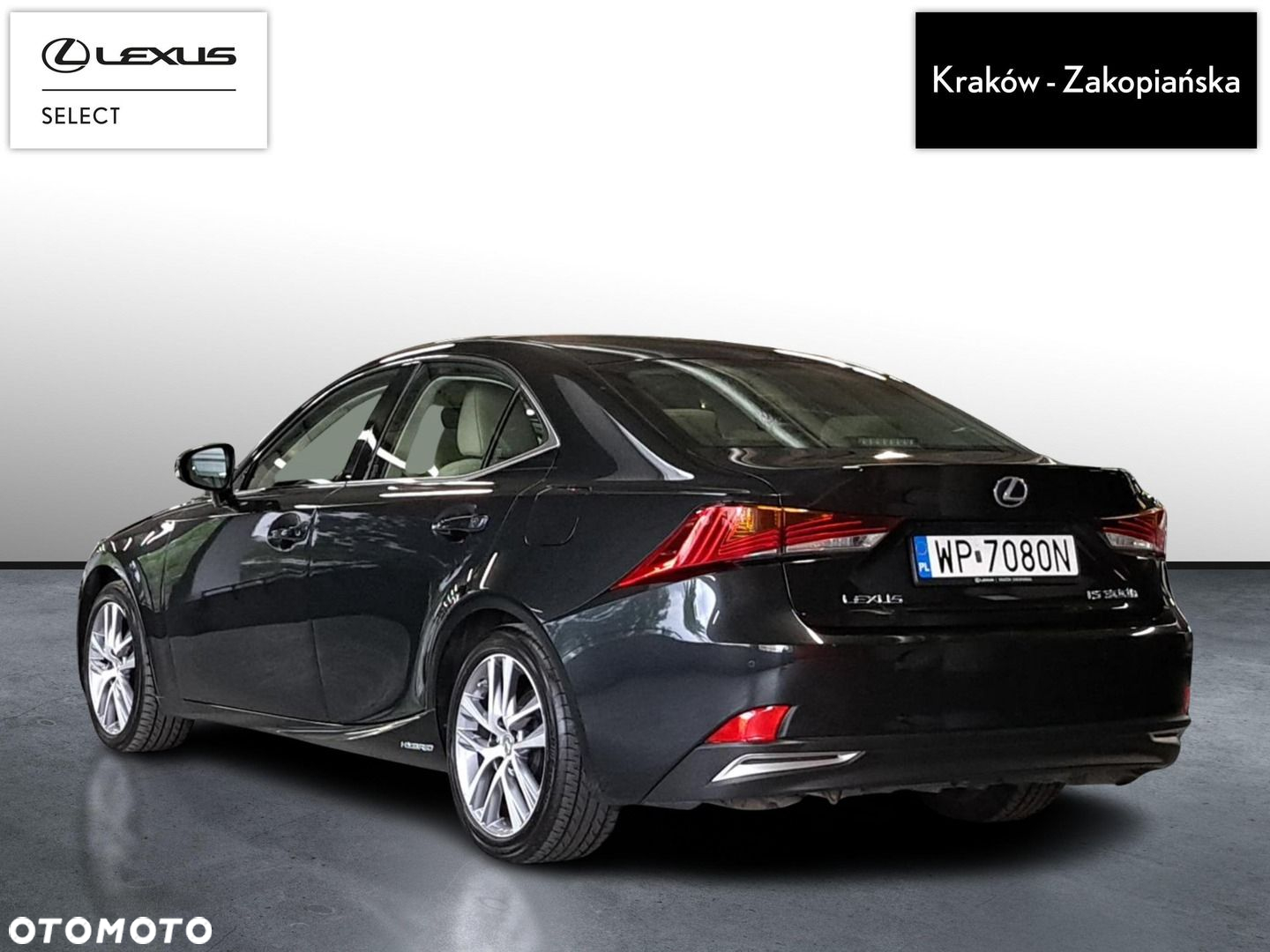 Lexus IS - 7