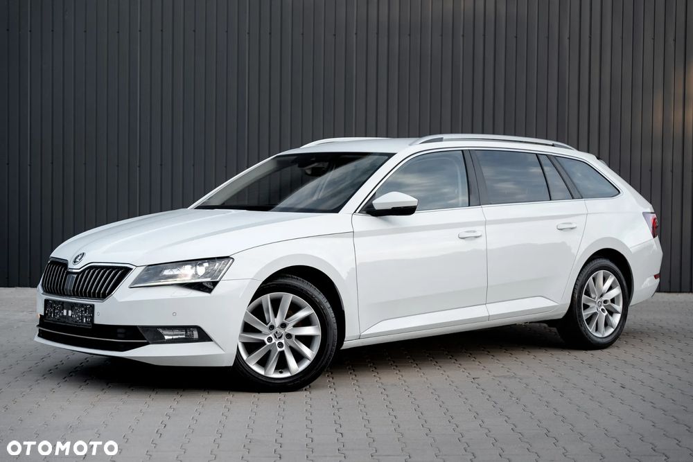 Skoda Superb 2016 photo 3