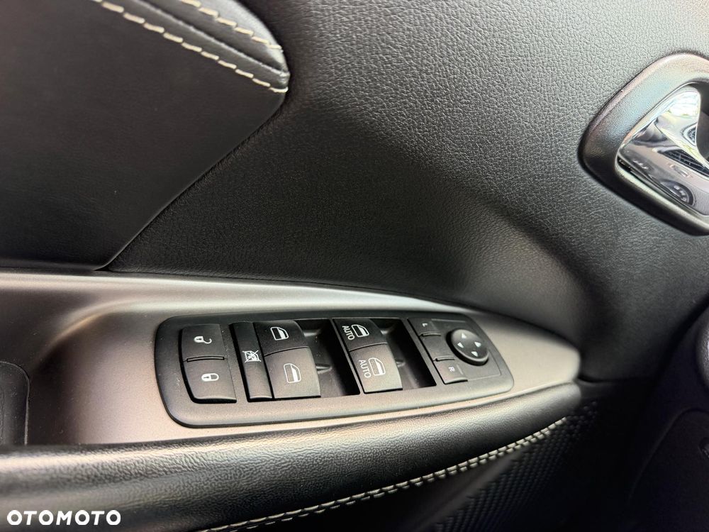 Dodge Journey - 34