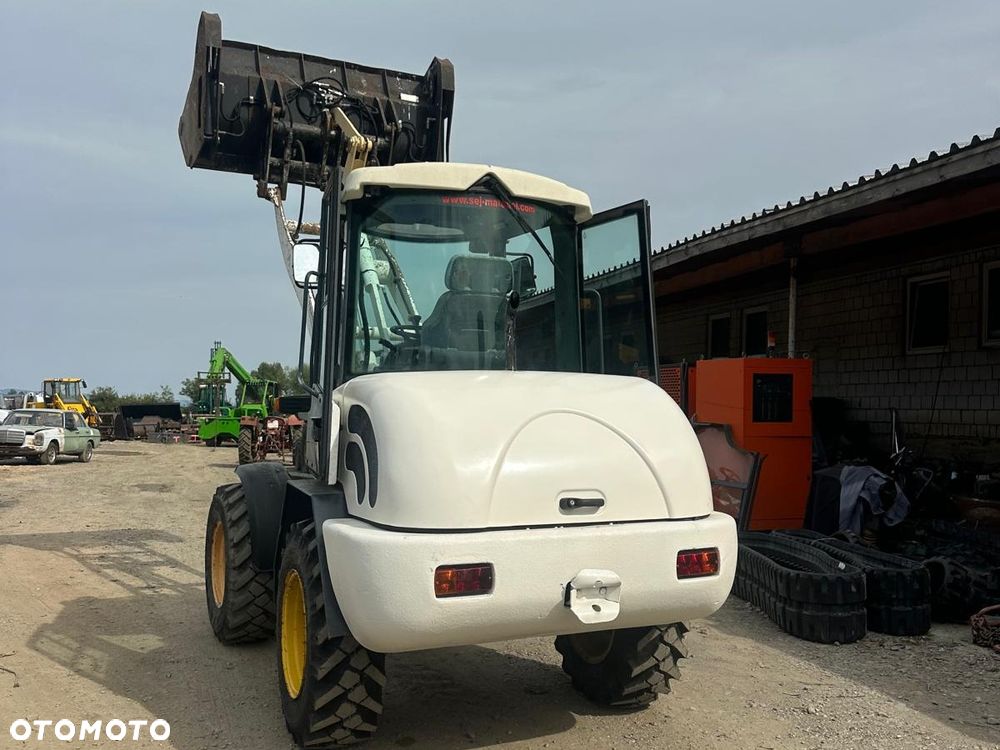Terex Ładowarka Kołowa TEREX Schaeff SKL 834 - 3