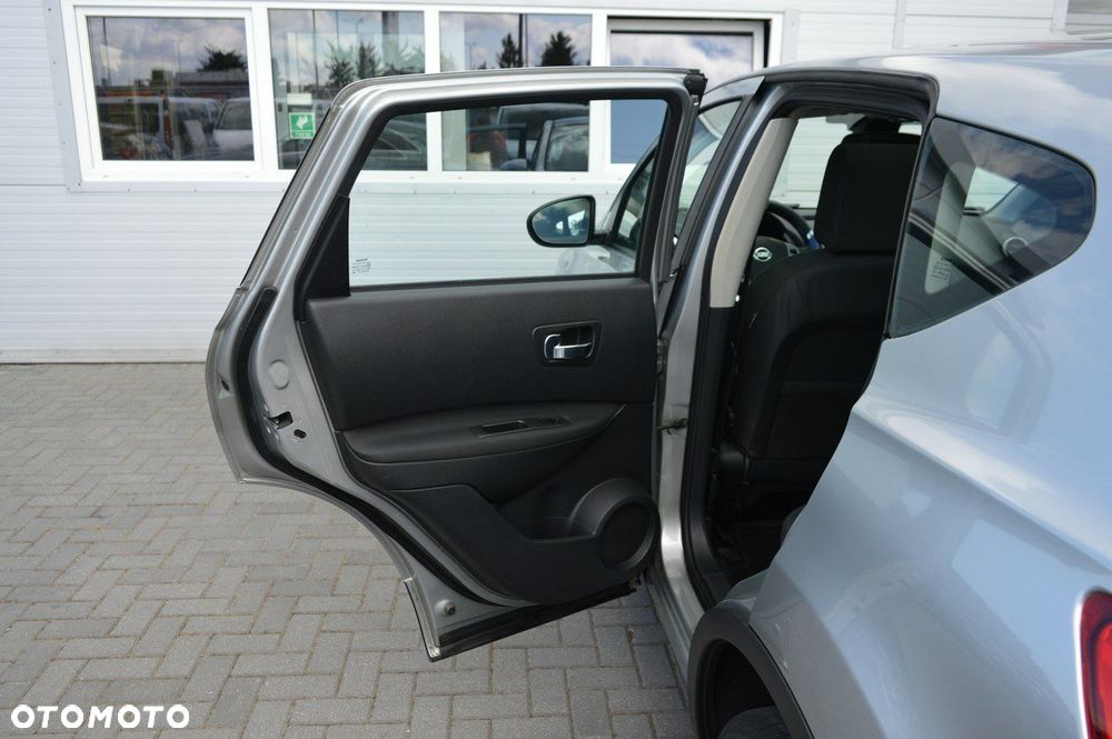 Nissan Qashqai 1.6 I-Way - 37