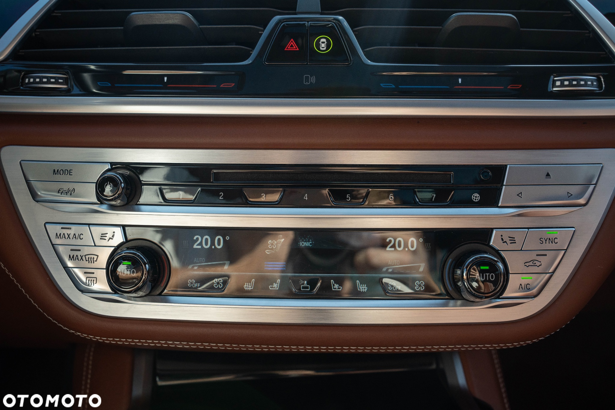 BMW Seria 7 750Li xDrive - 12
