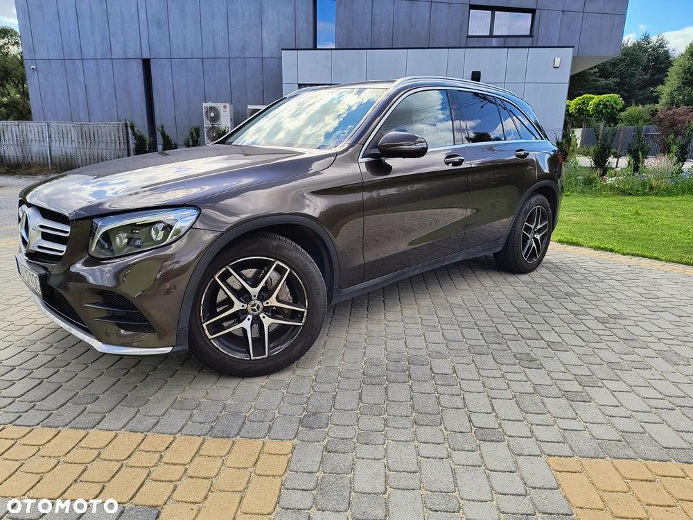 Mercedes-Benz GLC 250 4-Matic - 1