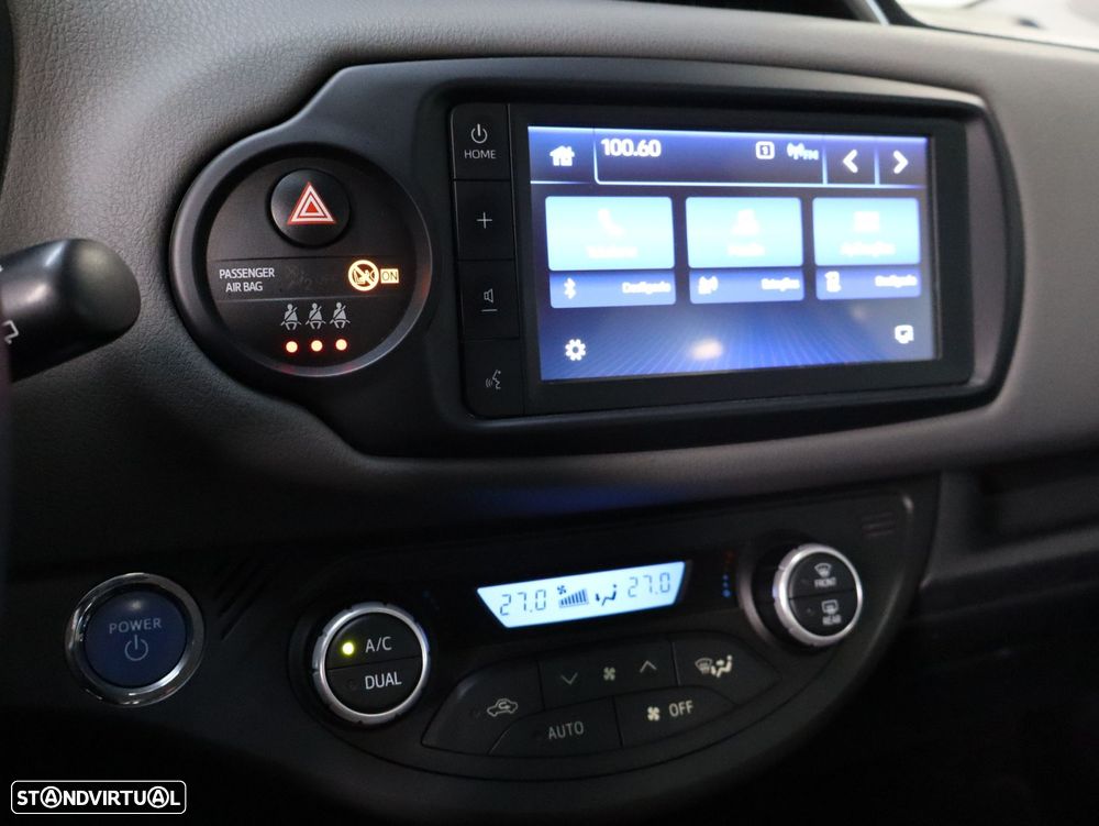 Toyota Yaris 1.5 HSD Comfort - 11