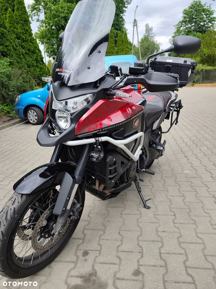 Honda VFR - 14