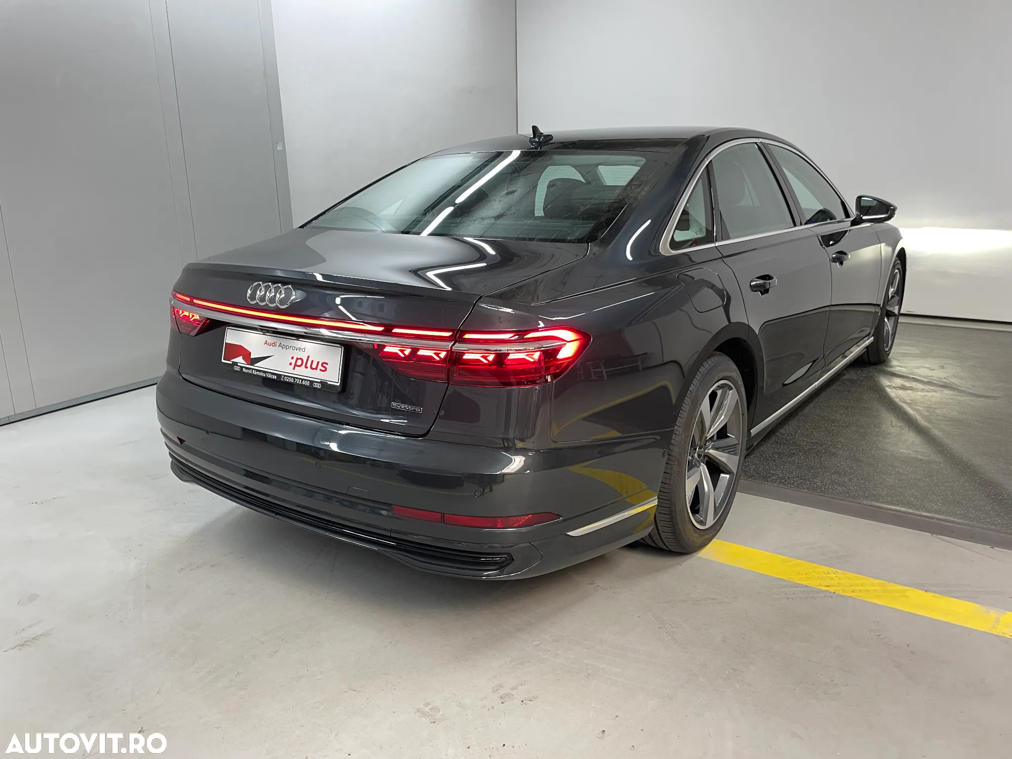 Audi A8 60 TFSI e quattro Tiptronic PHEV - 8