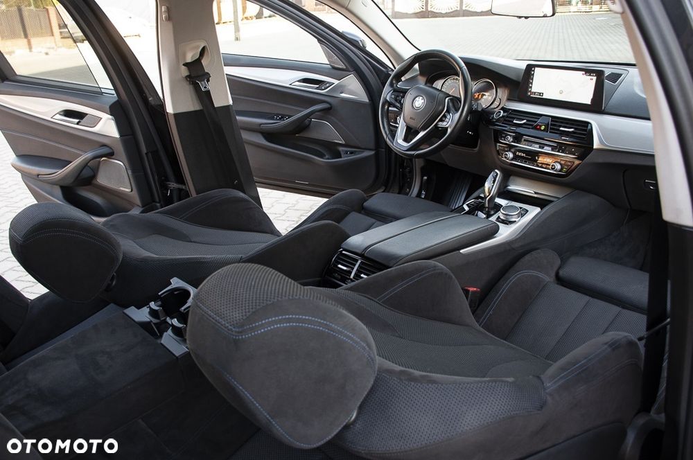 BMW Seria 5 520d Luxury Line sport - 6