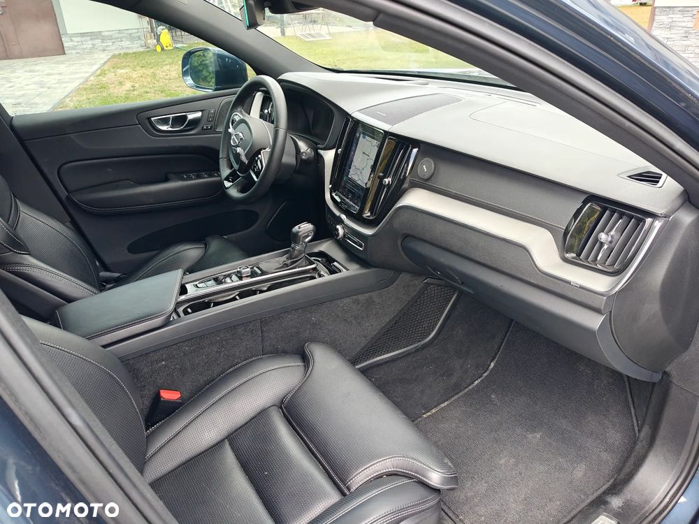 Volvo XC 60 T5 AWD Inscription - 12