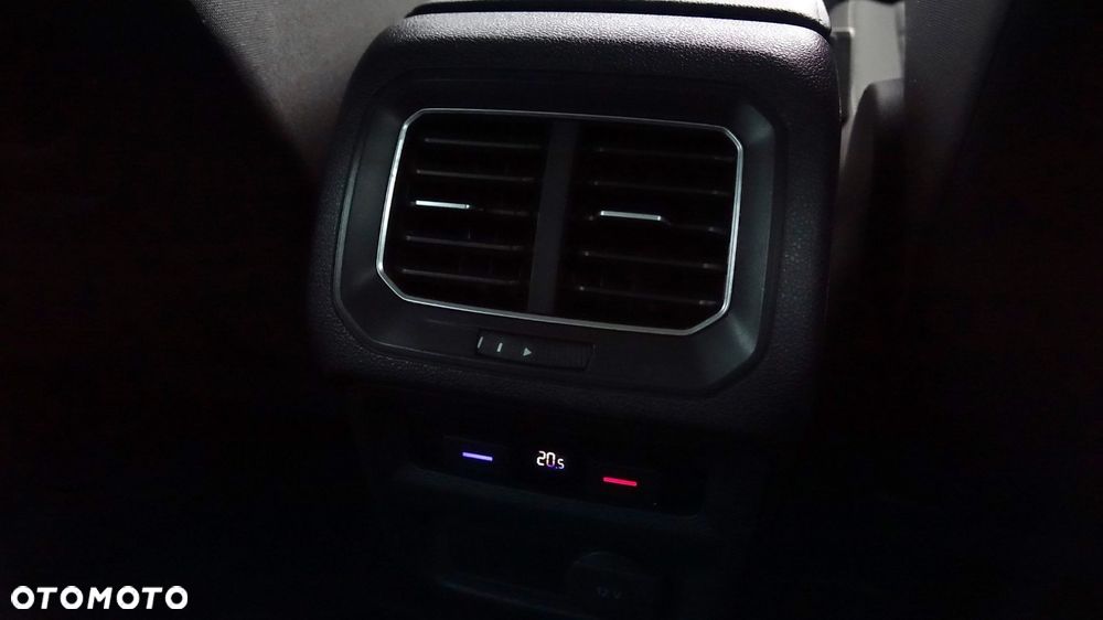 Volkswagen Tiguan - 39