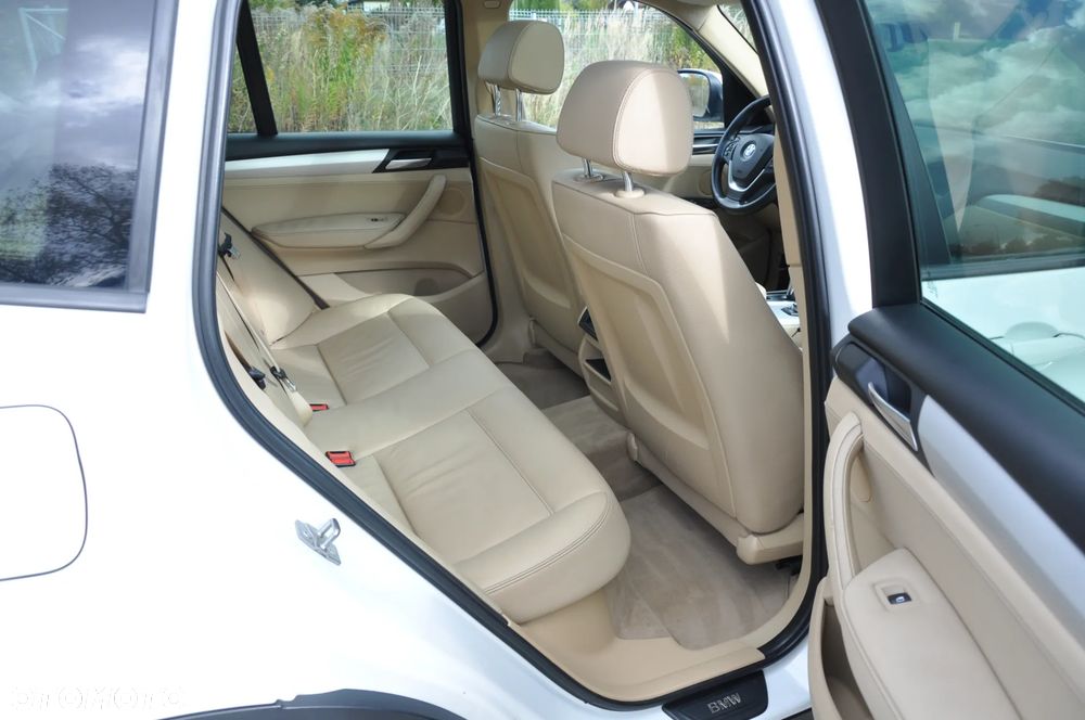 BMW X3 xDrive20d - 10