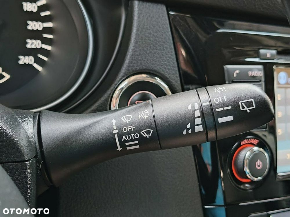 Nissan Qashqai 1.6 DIG-T Tekna - 27