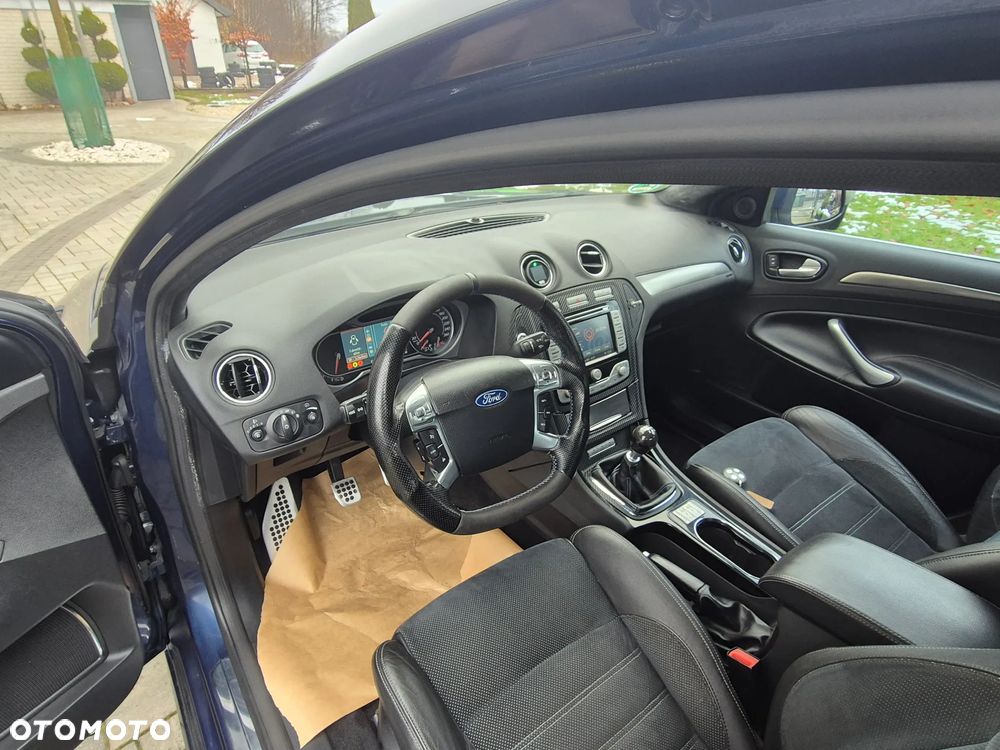 Ford Mondeo 2.5 Black Magic - 22