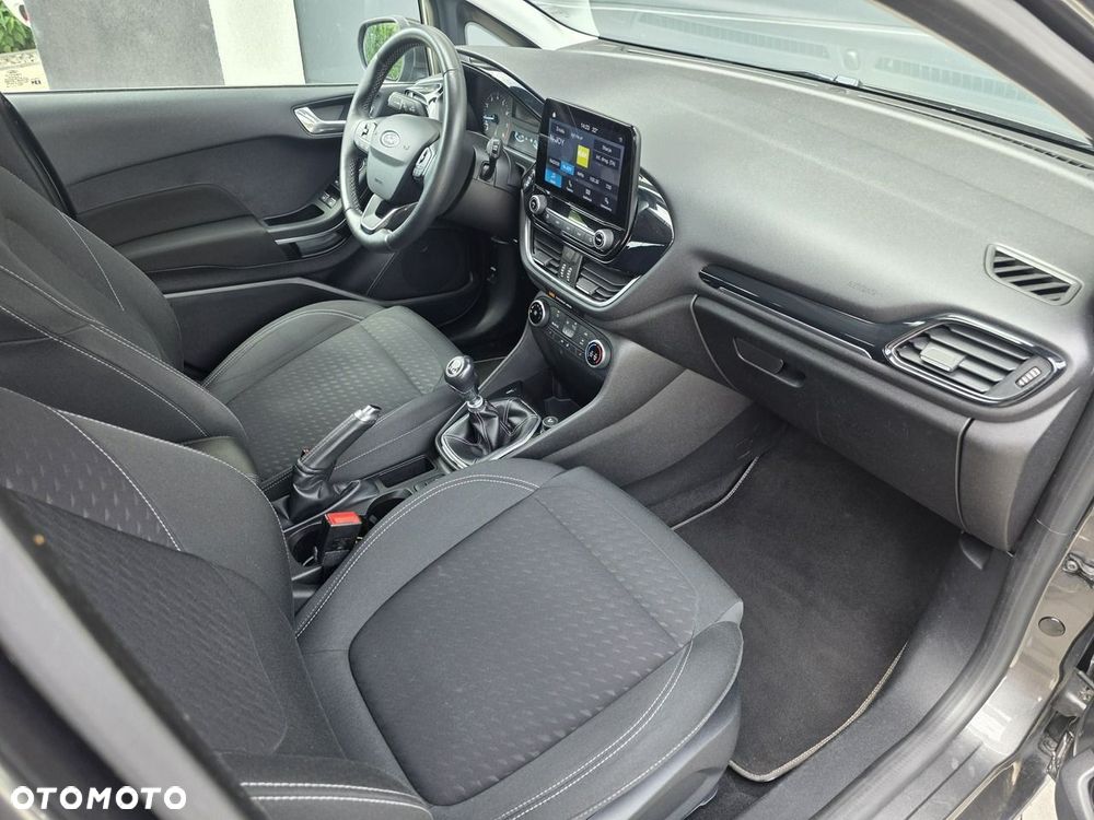 Ford Fiesta - 20