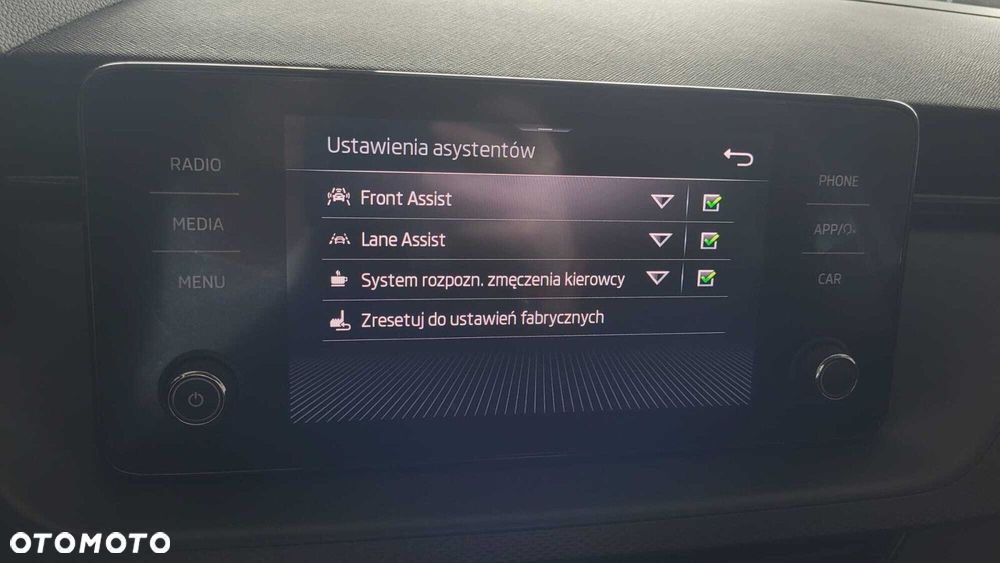 Skoda Kamiq 1.0 TSI Ambition DSG - 26