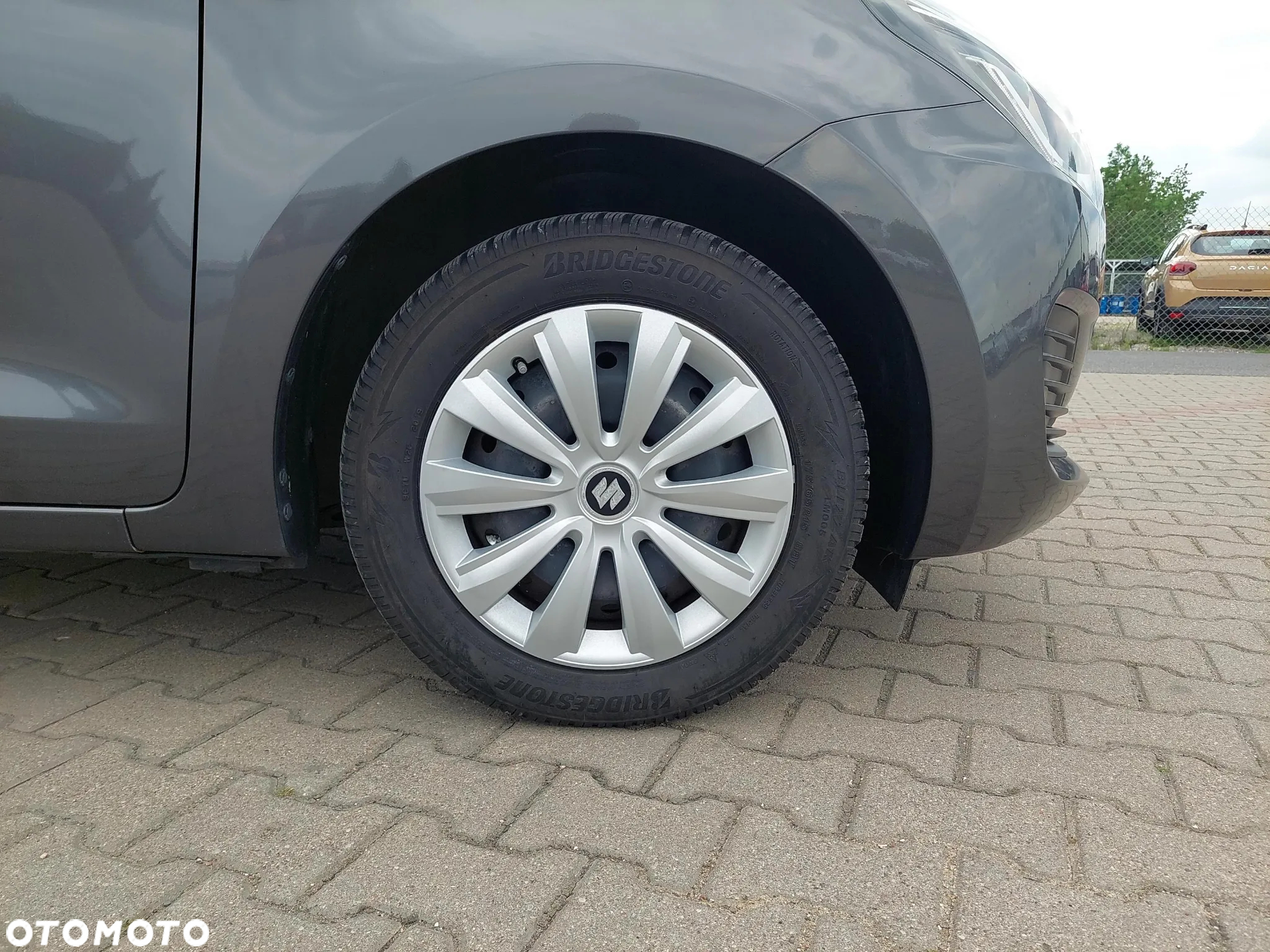 Suzuki Swift 1.2 Premium - 18