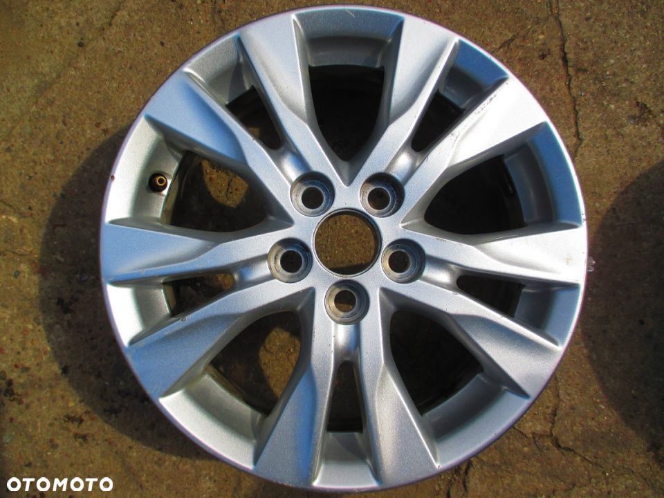 TOYOTA 15'' COROLLA AVENSIS ORYGINAŁ!!! - 1