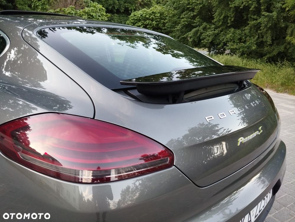Porsche Panamera - 10