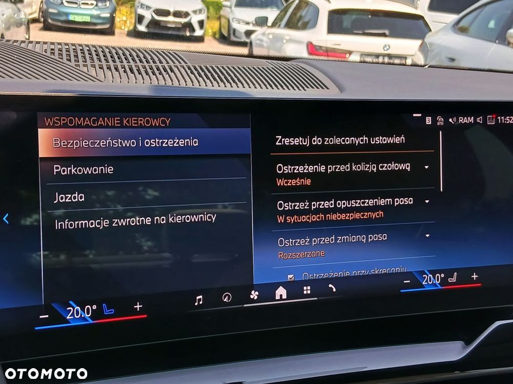 BMW Seria 5 520d xDrive mHEV - 26