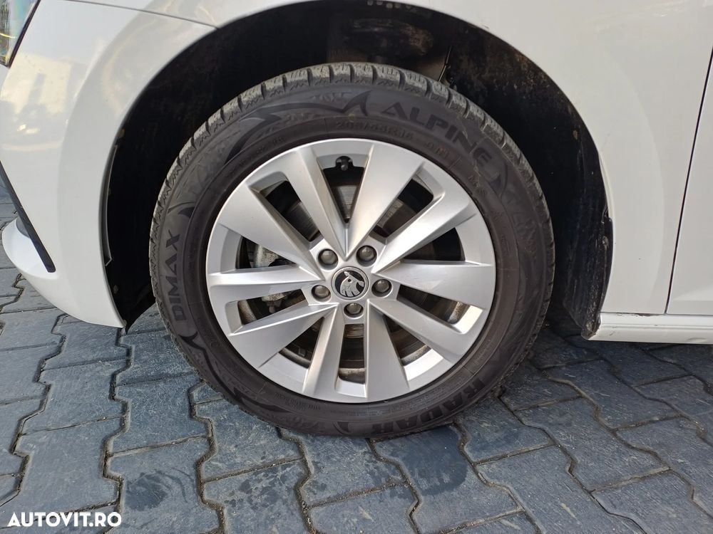 Skoda Scala 1.0 TSI Style - 4