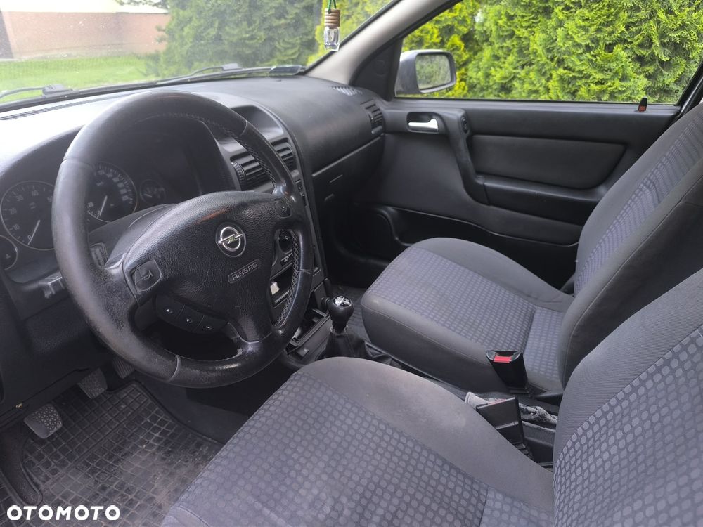 Opel Astra 1.6 - 6