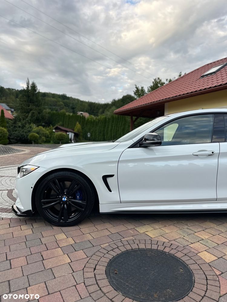 BMW Seria 4 435i xDrive M Sport - 23