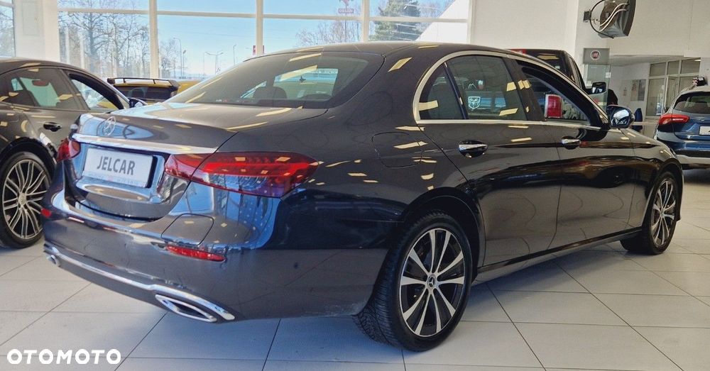 Mercedes-Benz Klasa E - 14