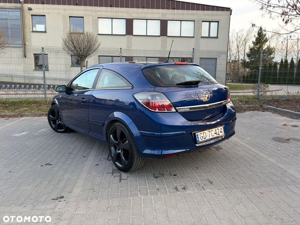Opel Astra - 8