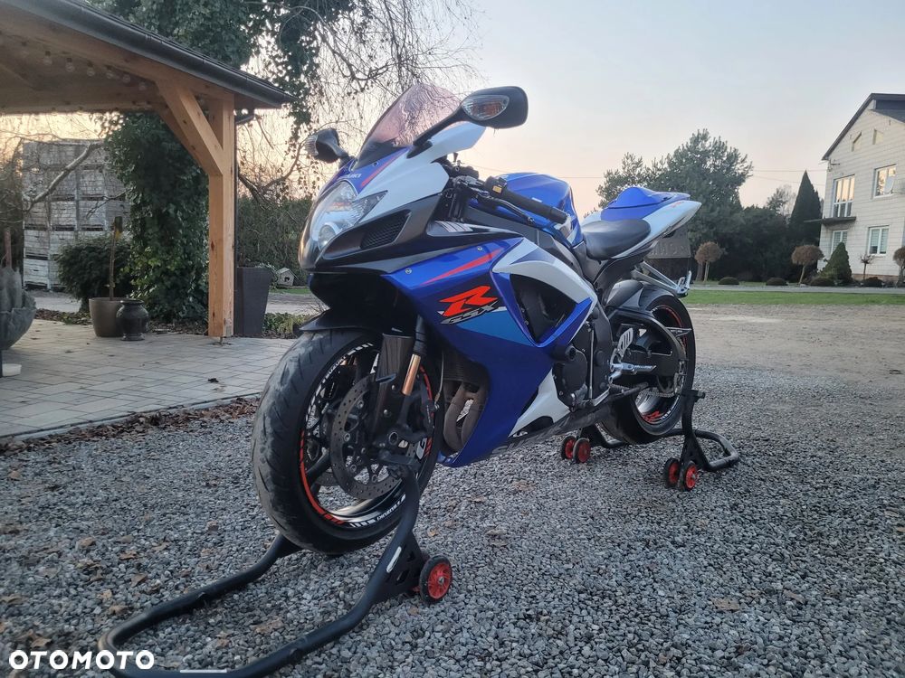 Suzuki GSX-R - 4