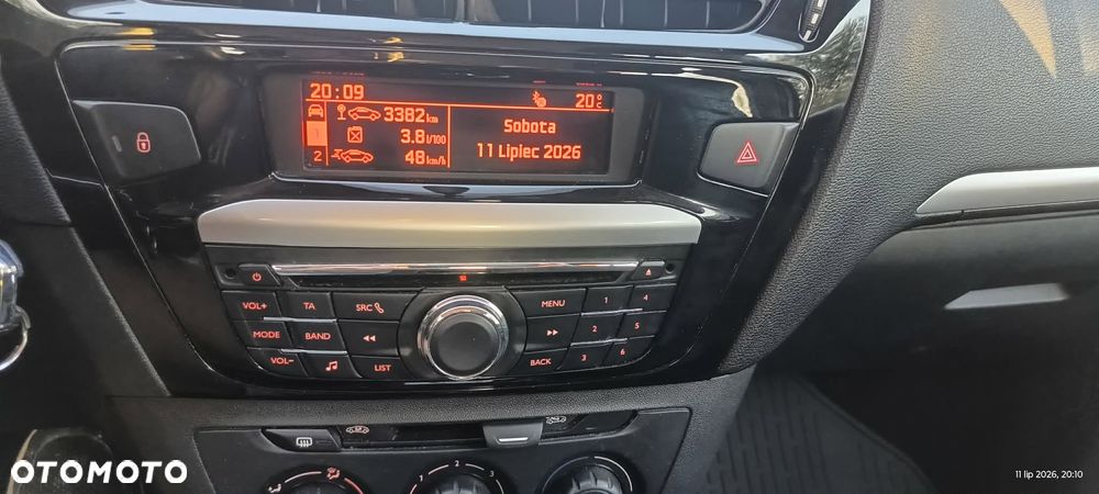 Peugeot 301 1.6 BlueHDi Active - 23