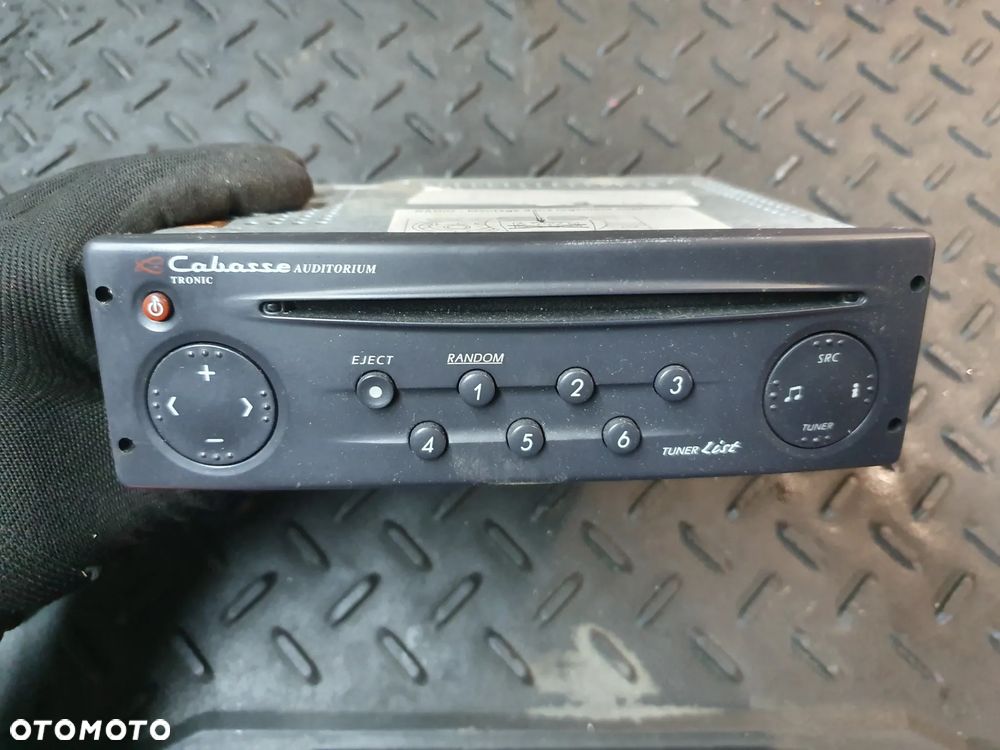 RENAULT LAGUNA II RADIO CD 8200317489 CABASSE AUDITORIUM - 1