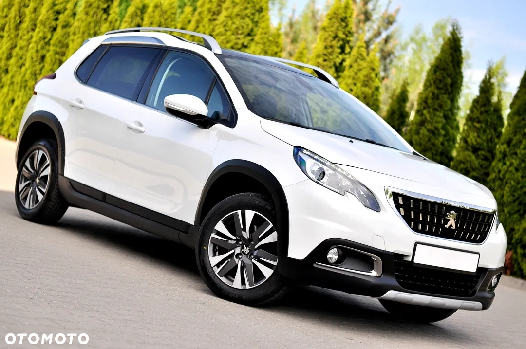 Peugeot 2008 1.2 Pure Tech GPF Allure S&S - 2