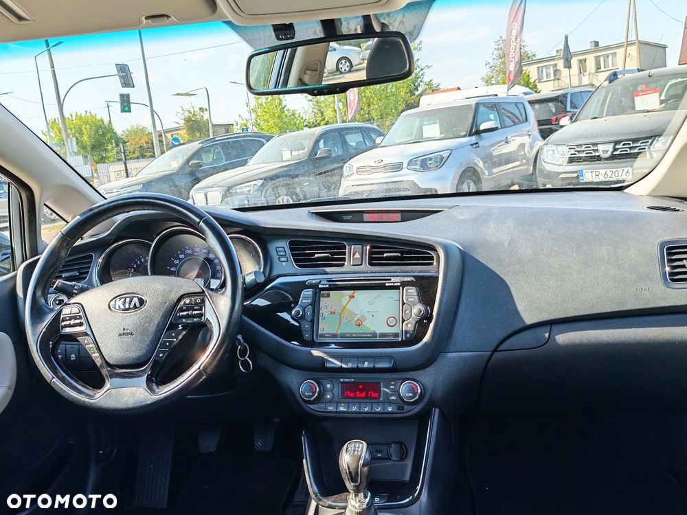 Kia Ceed 1.6 GDI L - 15