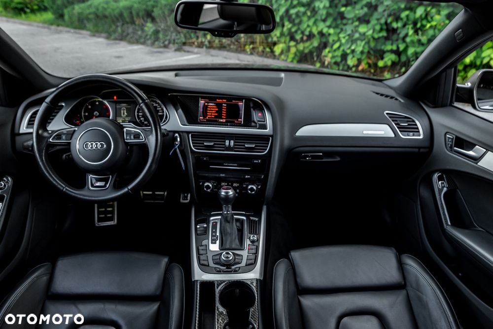 Audi A4 Avant 3.0 TDI DPF quattro S tronic S line Sportpaket - 25