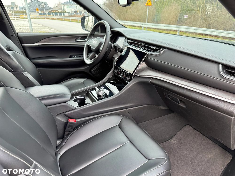 Jeep Grand Cherokee 3.6 V6 Limited - 37