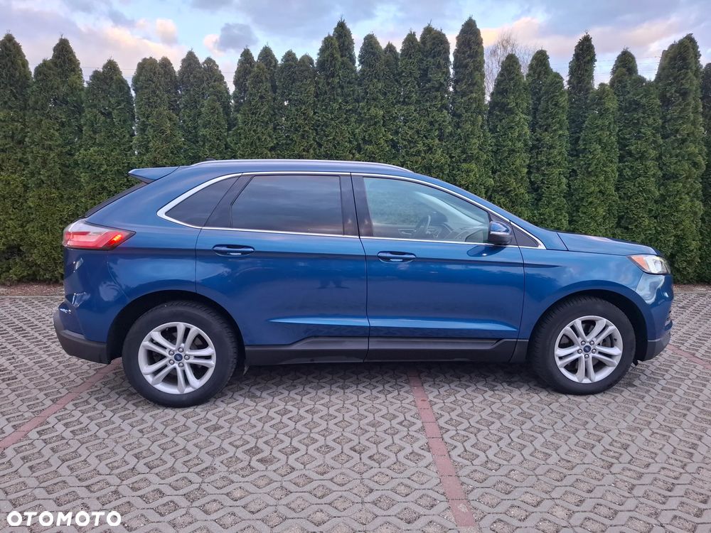 Ford Edge - 8