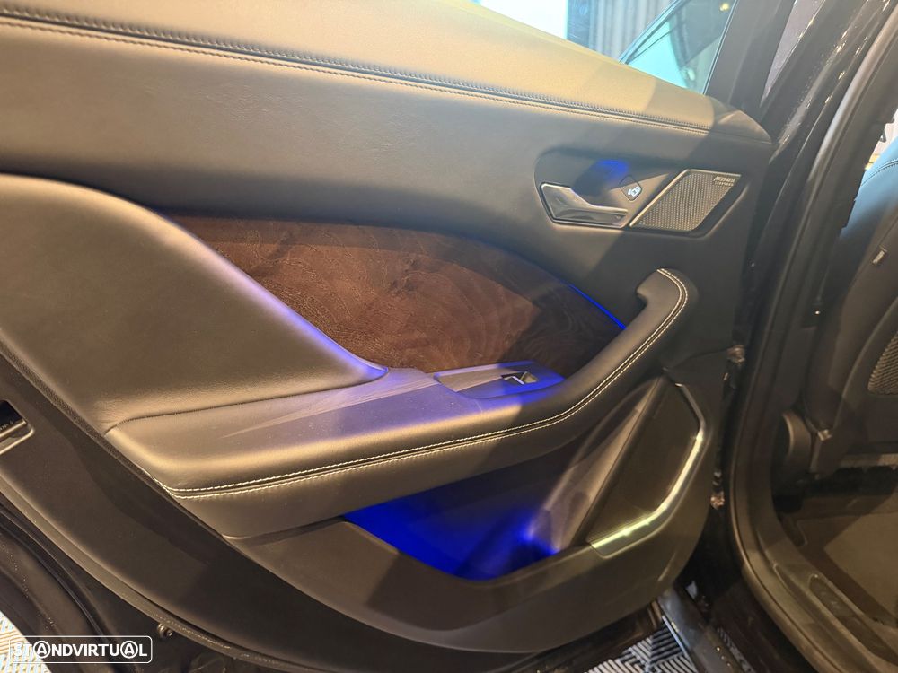 Jaguar I-Pace EV400 AWD First Edition - 24